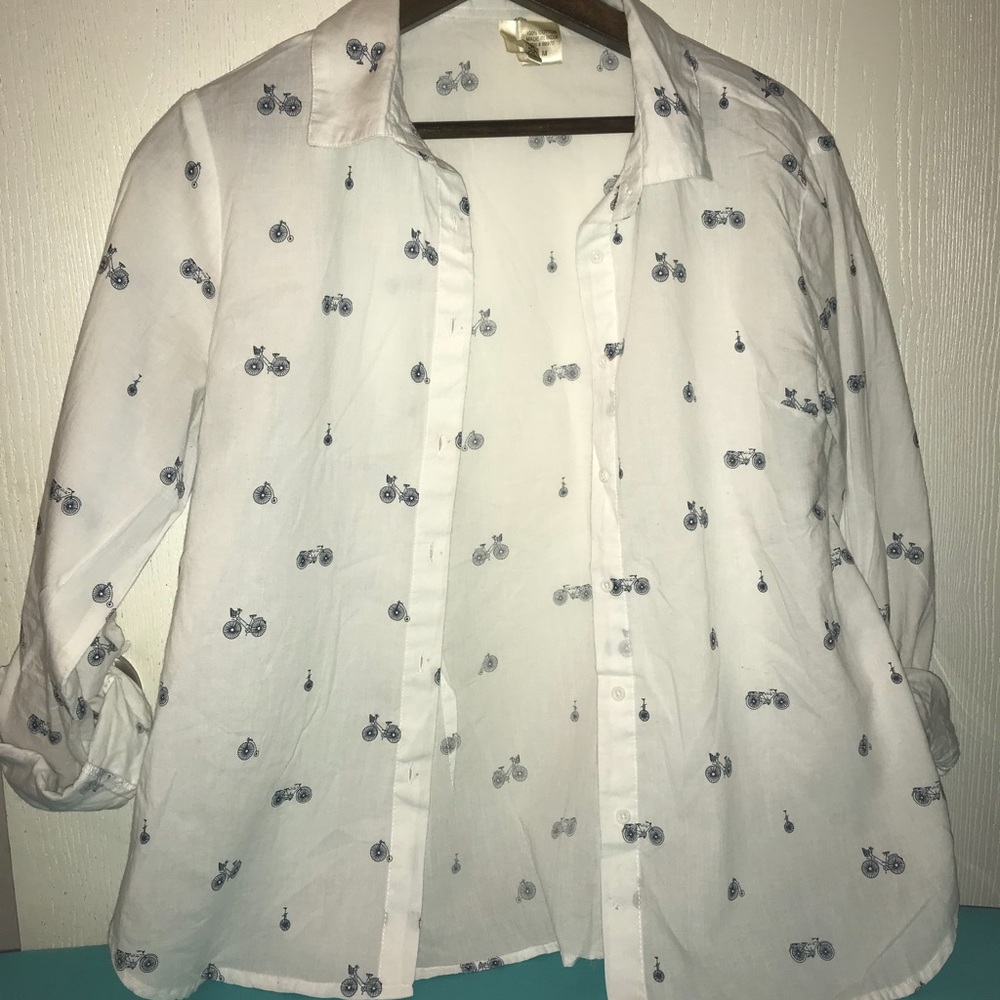 Medium Passport Bike Button Up